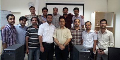 جمعی از مهندسان شبکه تازه استخدام عسلویه سال 1380